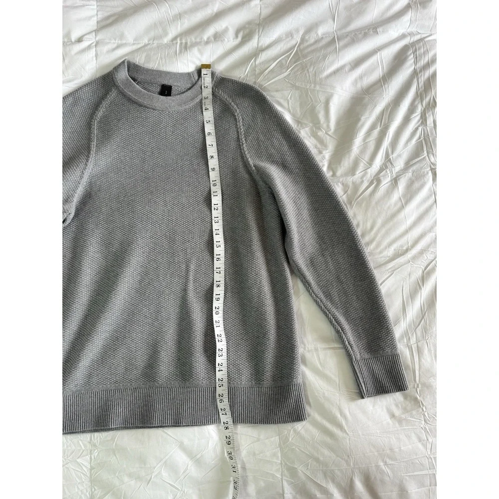 Lululemon Textured Knit Crewneck Sweater Size Small Gray Soft Stretch NWOT